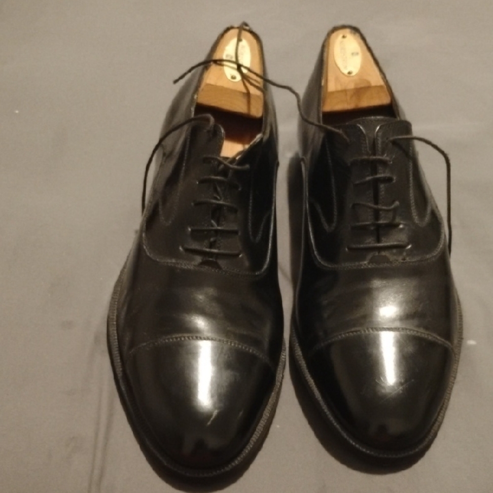 Salvatore Ferragamo Black Leather Oxfords